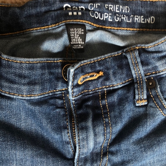 GAP girlfriend straight leg jeans - Picture 2 of 3